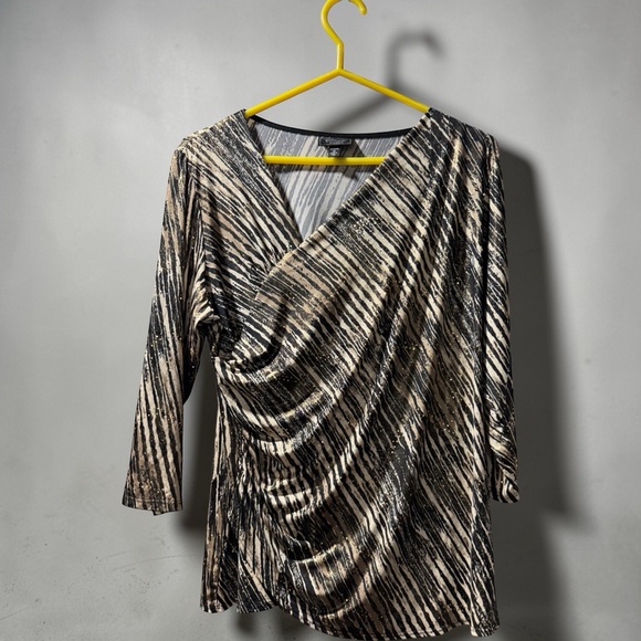 dressbarn Tops - Womens Dress barn Collection Black and Cream V-Neck Draped Wrap Top